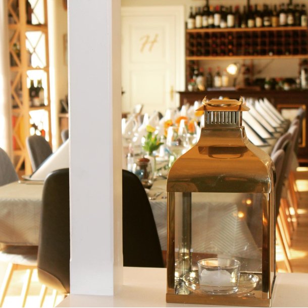 Mad og Portvin p Restaurant Linden i Holbk
