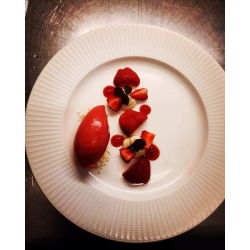 Mad og Portvin p Hotel Frederiksvrk