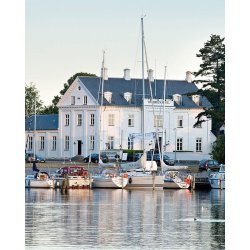 Mad og Portvin p Bandholm Badehotel